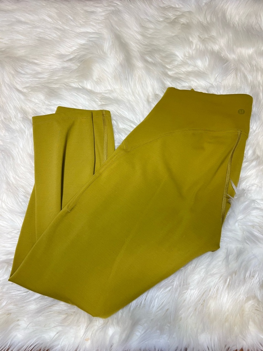Lululemon leggings size 8